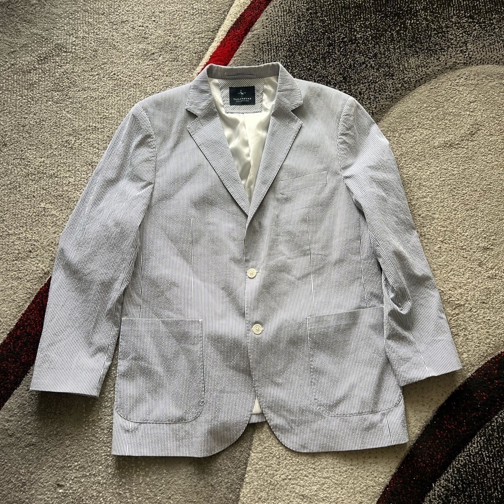 TailorByrd Collection Blue White Striped Seersucker Summer Preppy Sportcoat
